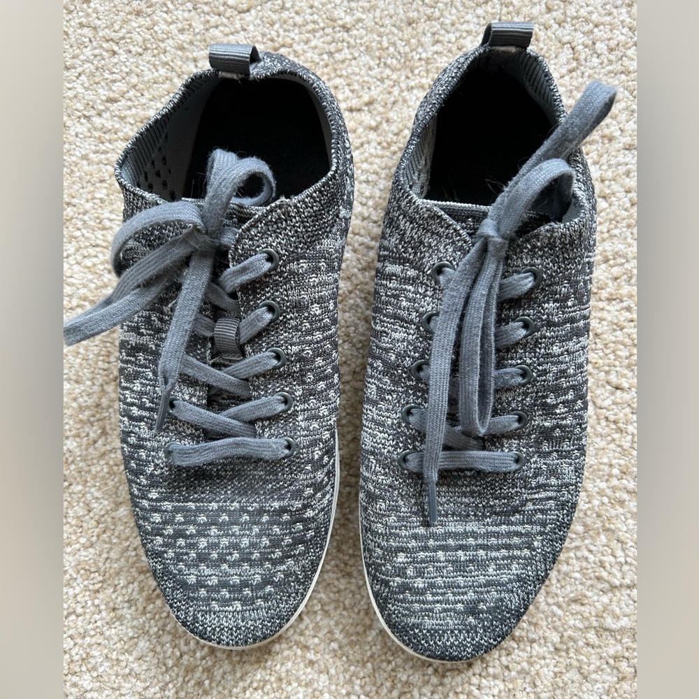 SUAVS Women’s The Zilker Sneaker ~ Heathered Grey